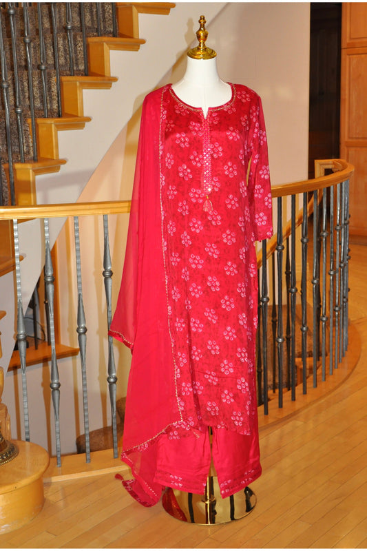 Red Kurta Set with Bead Embroidery, Mirror Work & Sequin Border