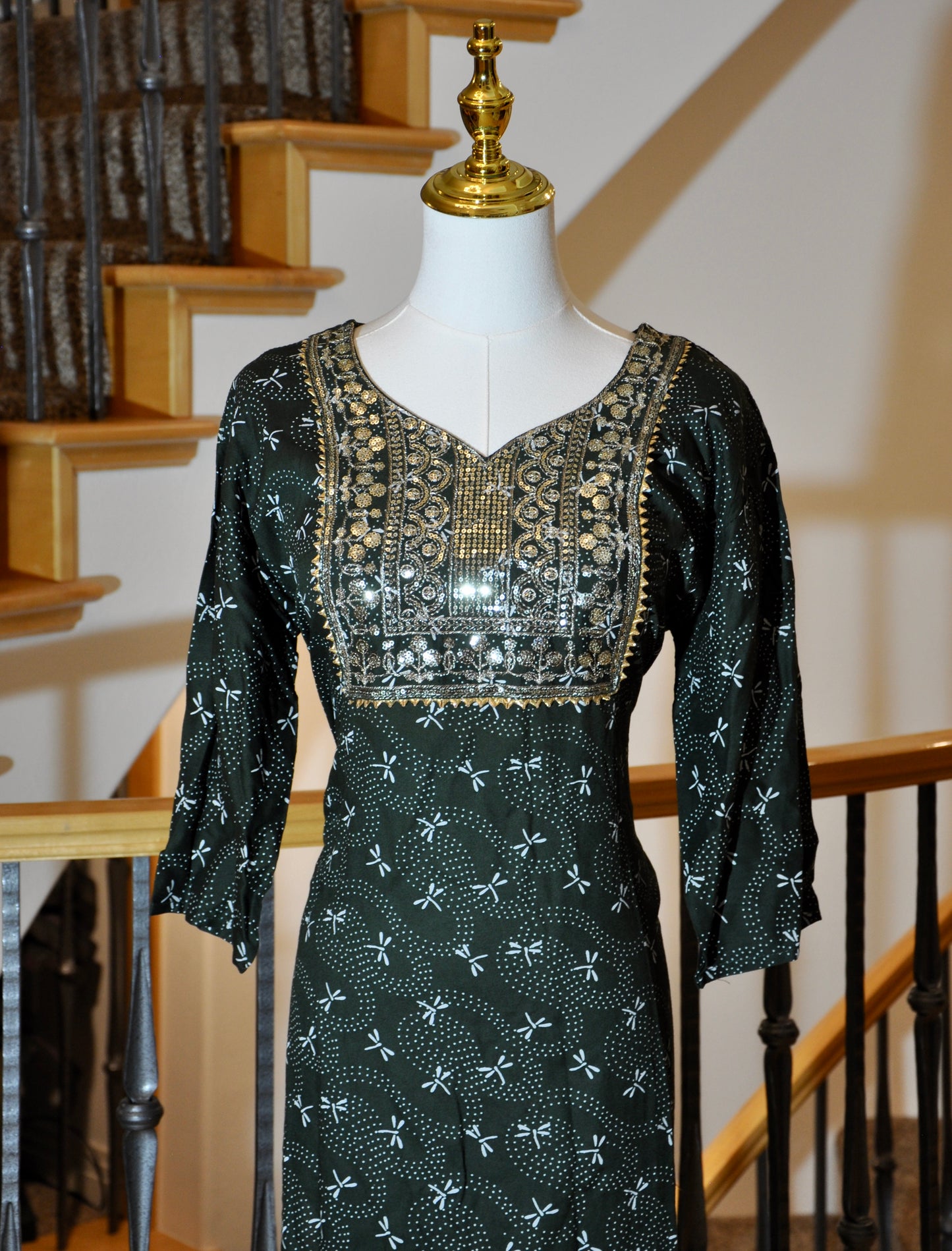 Green Kurti with Design Prints & Zari Embroidered Neckline