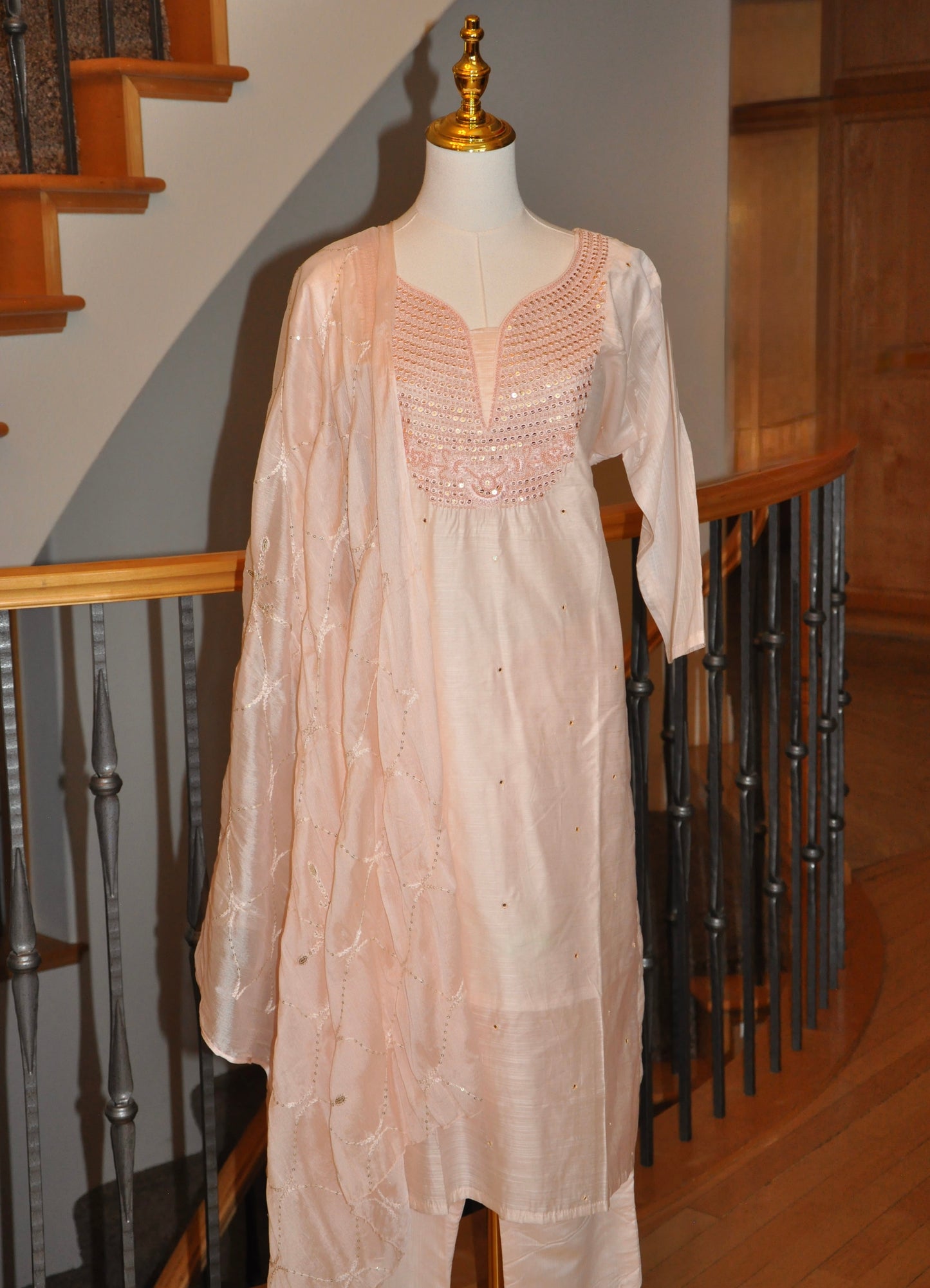 Light Pink Kurta Set with Elegant Embroidery & Flowy Silhouette